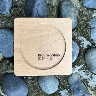 山毛櫸杯墊 _2_.jpg 山毛櫸杯墊 _2_.jpg