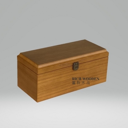 Whisky box in OAK.jpg Whisky box in OAK.jpg