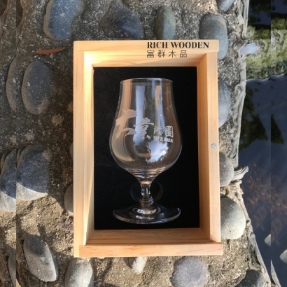 Wineglass box _3_.jpg Wineglass box _3_.jpg